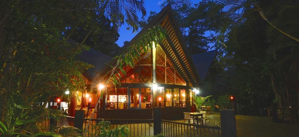 Ferntree Rainforest Lodge